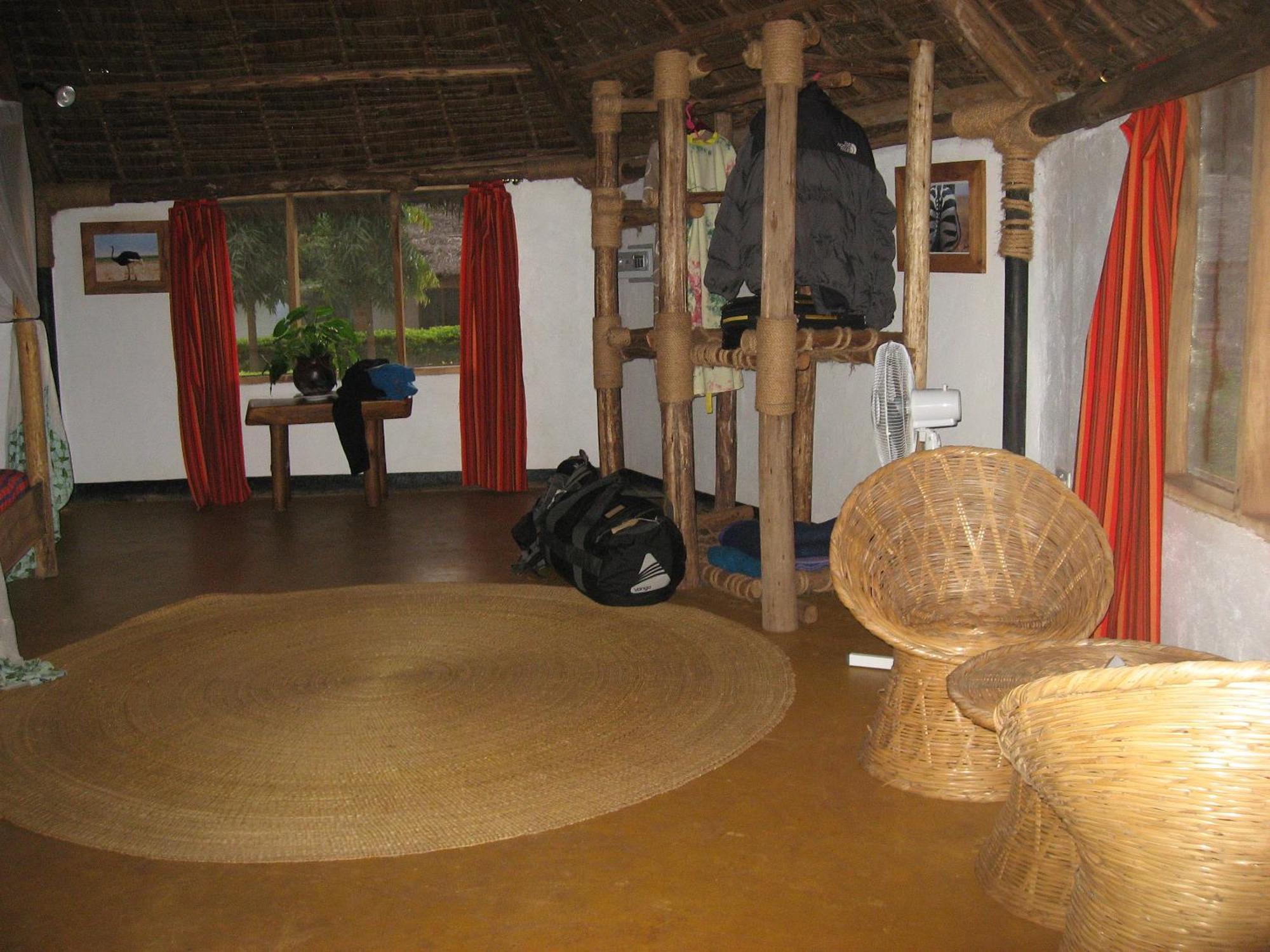 Honey Badger Lodge Moshi Quarto foto